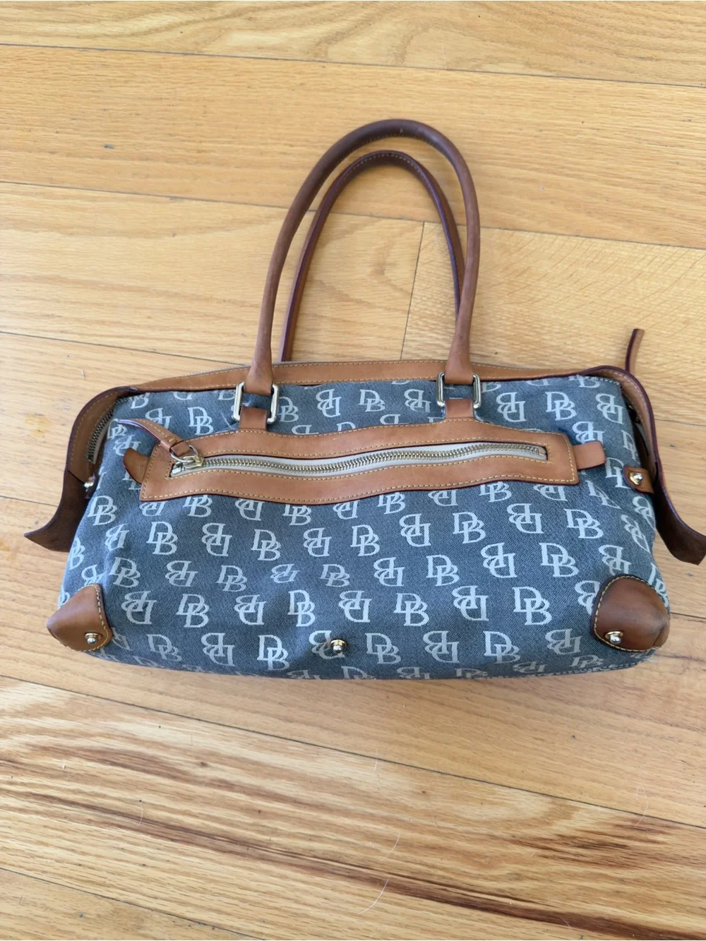 Dooney & Bourke dooney bourke