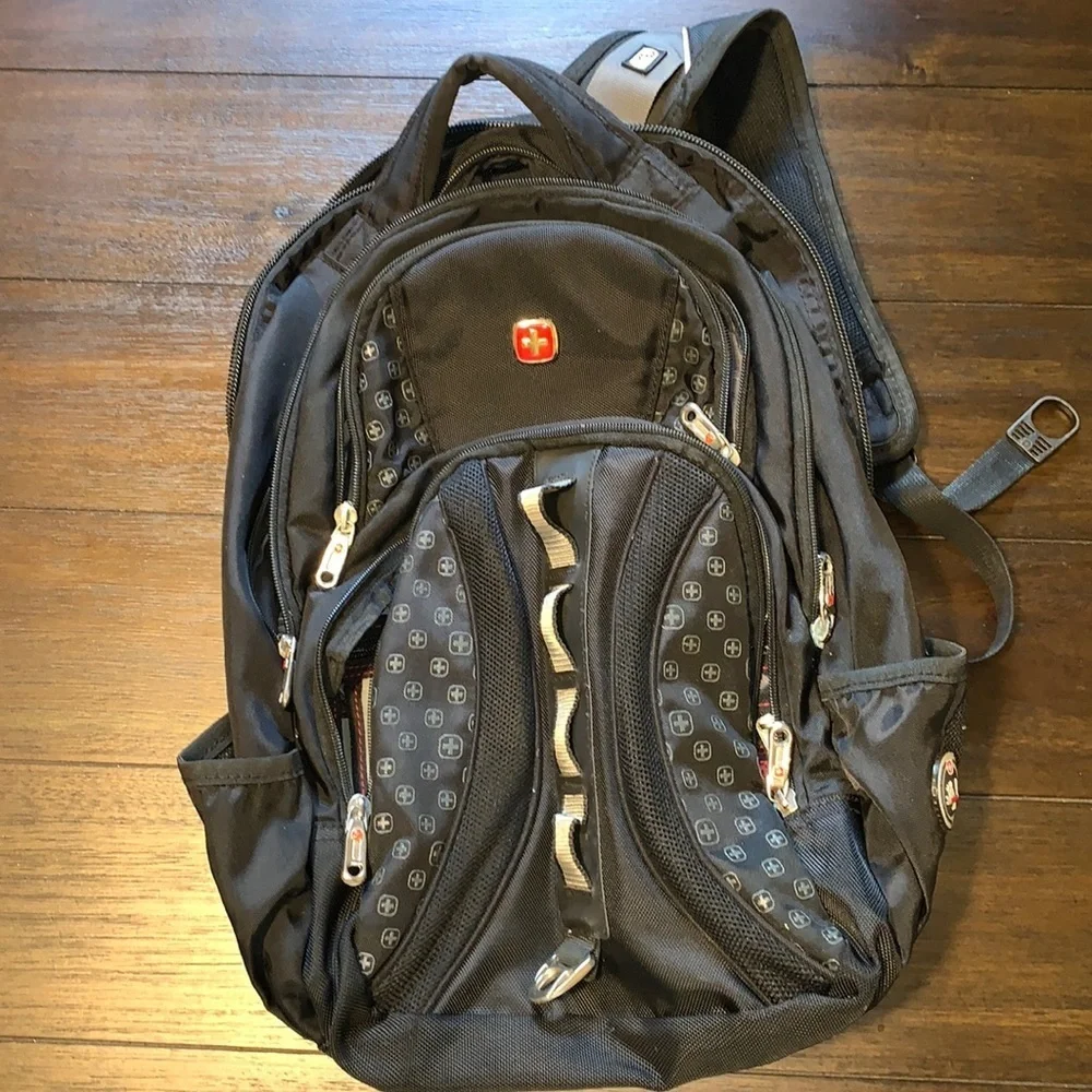 Swiss Gear SA9768 Black Laptop Backpack -‎ Fits Most 15 Inch Laptops and Tablets
