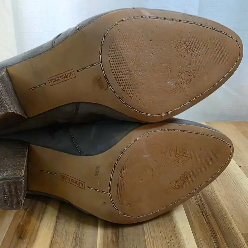 Vince Camuto step out