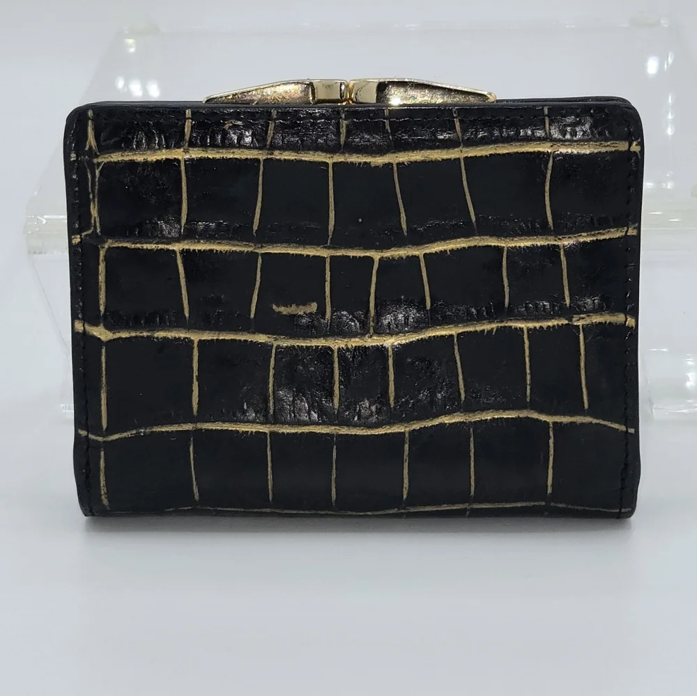 Abas genuine alligator