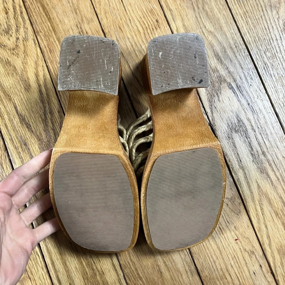 Vintage lei Platform Sandals Woven Straw Wood Block Heel Mules Tan Brown 90s
