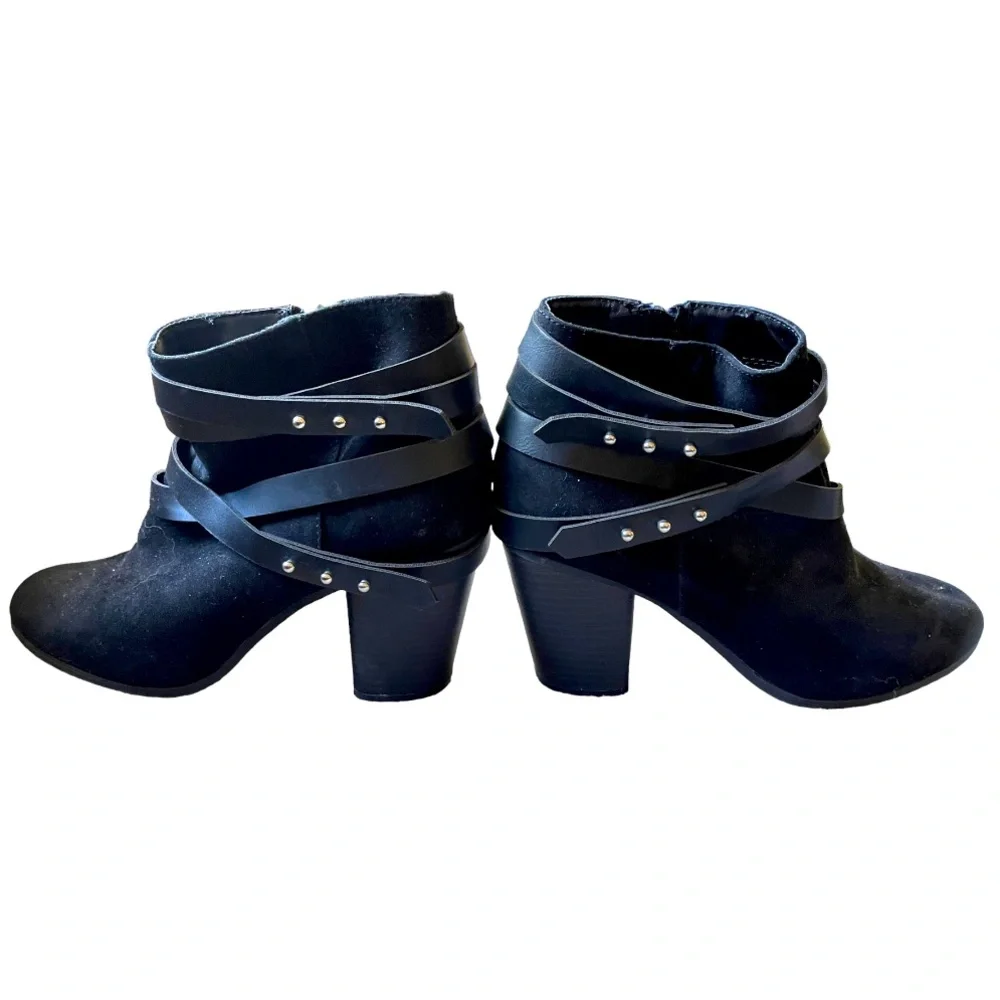 Material Girl Strappy Moto Studded Ankle Boots‎ Black 8.5