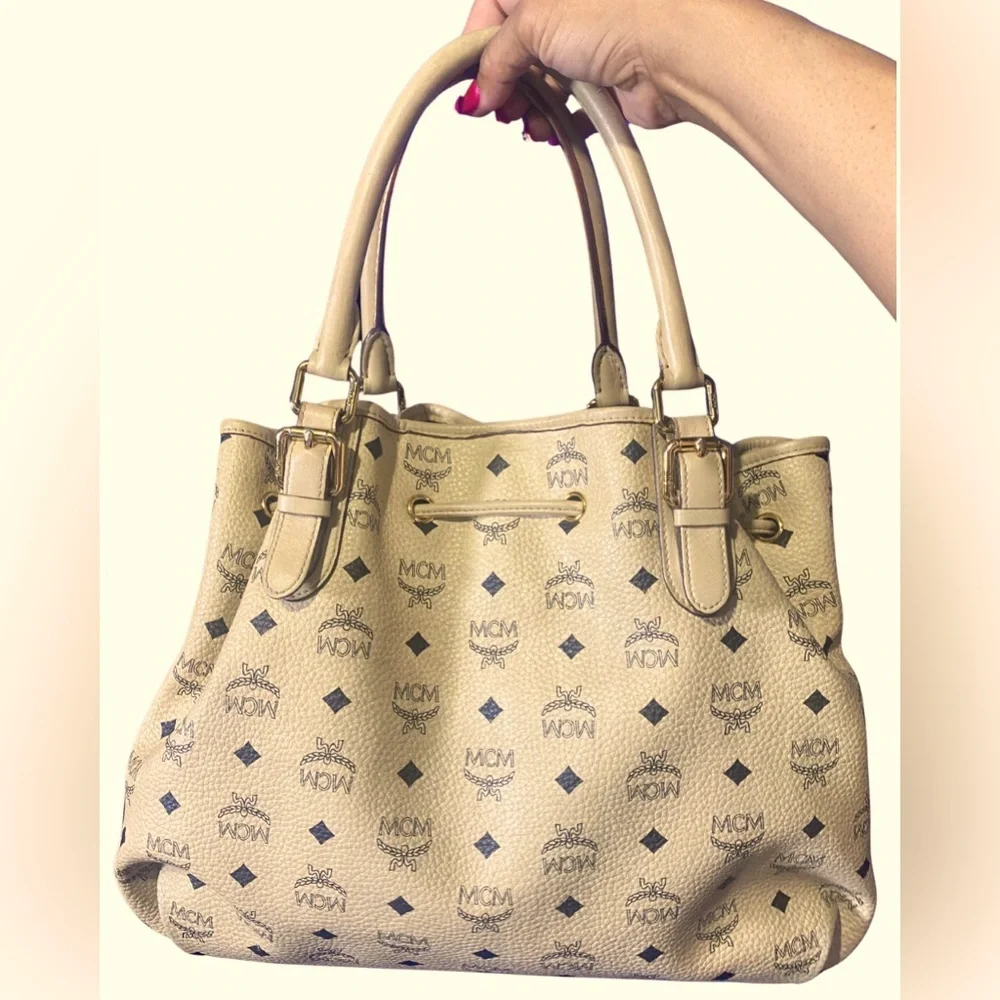 MCM MUNCHEN this authentic