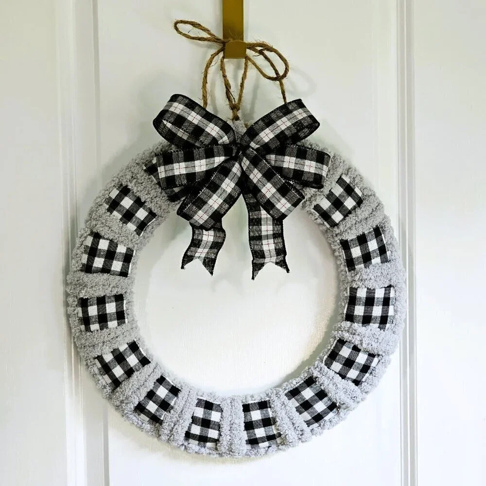 Farmhouse Style Everyday Wreath