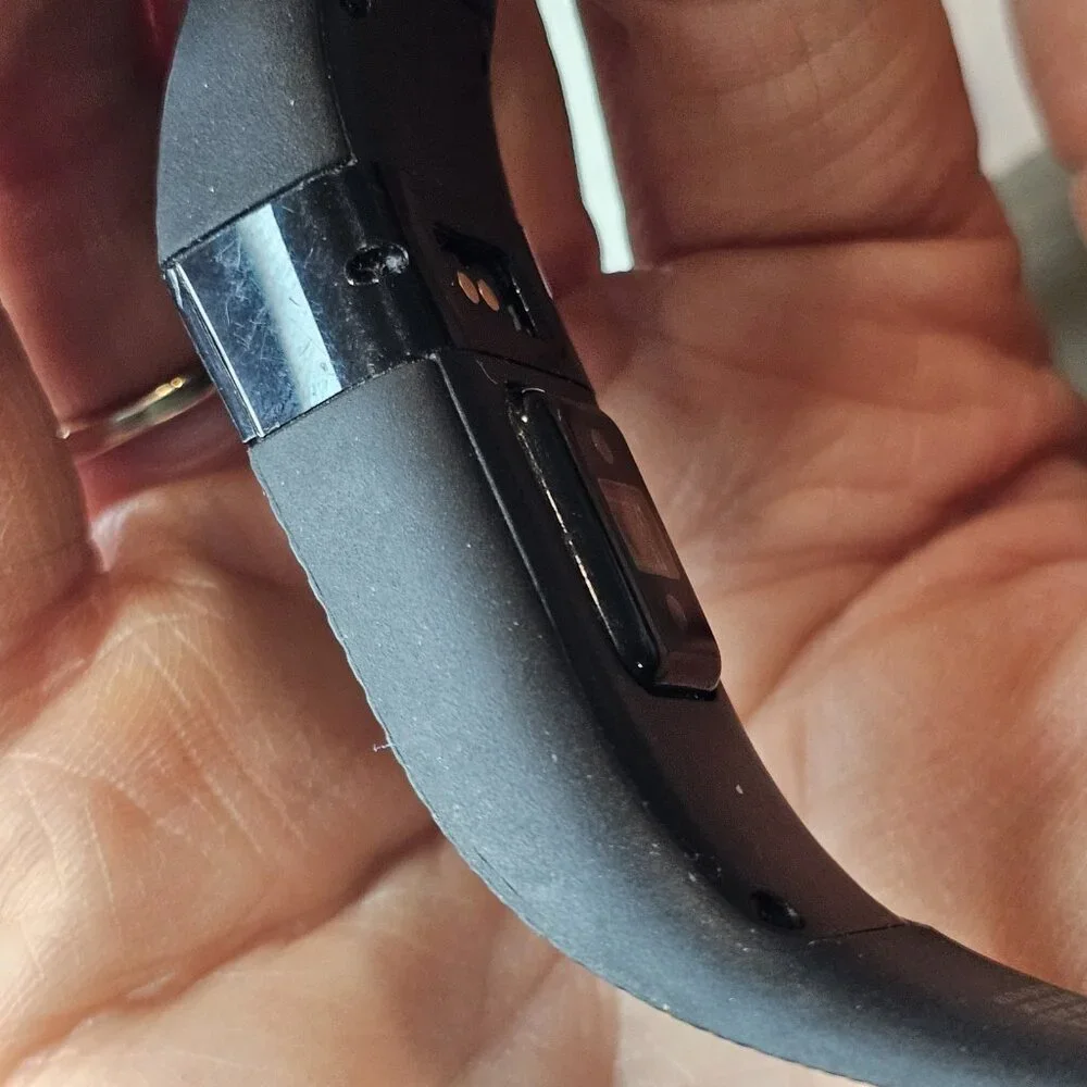 fitbit charge hr