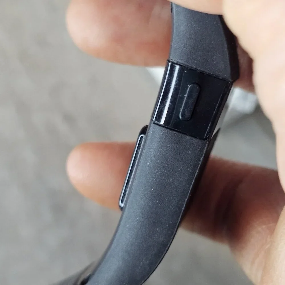 fitbit charge hr