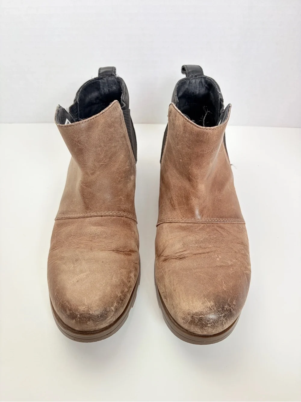 Sorel Emelie Chelsea Boots Waterproof Leather Suede Pull On Tan Black Size 8.5