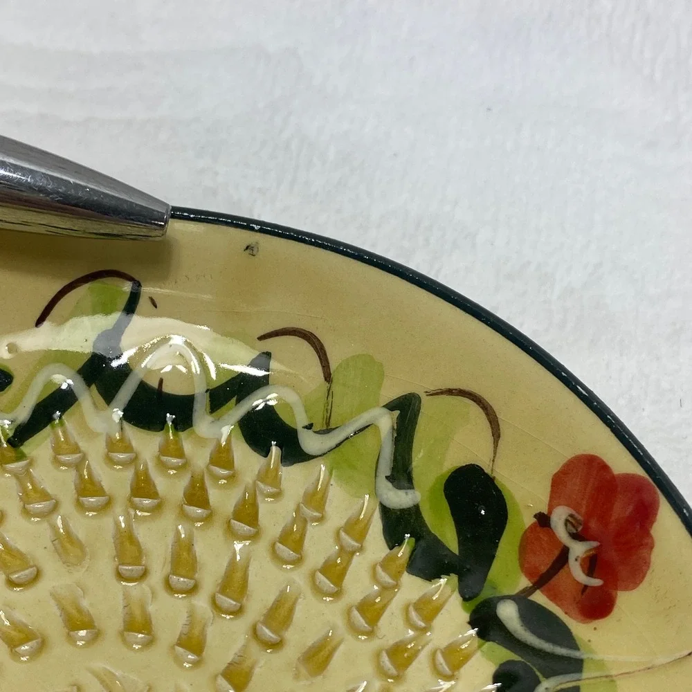 VTG Rupi Handmade Ceramic 1980 Garlic Grater‎ Plate Hand Painted Pottery Spain