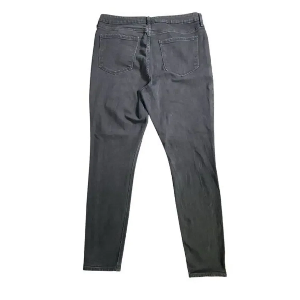 Old Navy elevate your
