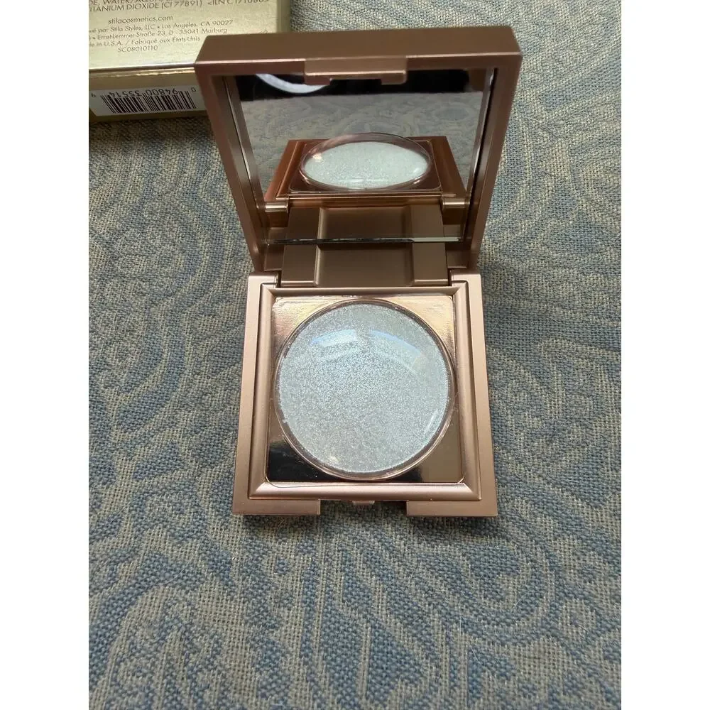 Stila highlighter silverlake