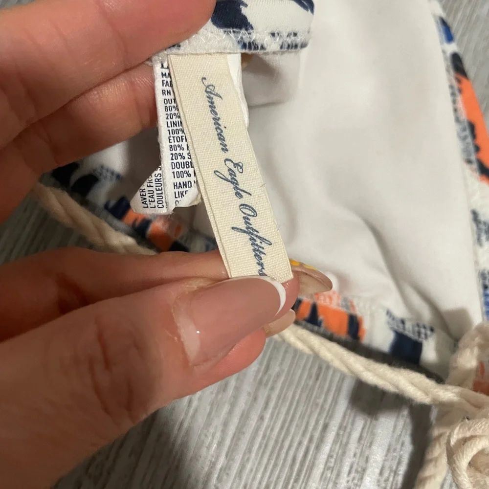 American Eagle Outfitters excellent used