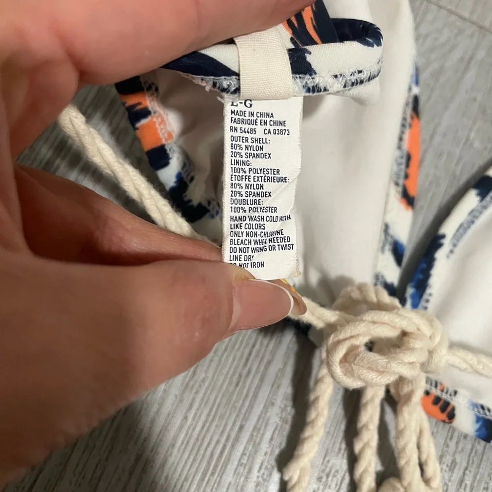 American Eagle Outfitters excellent used