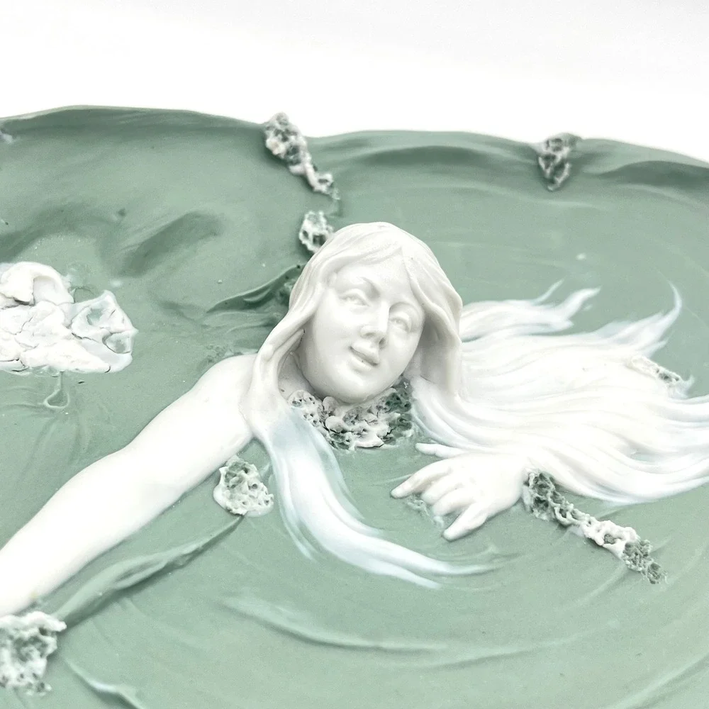 Unbranded art nouveau