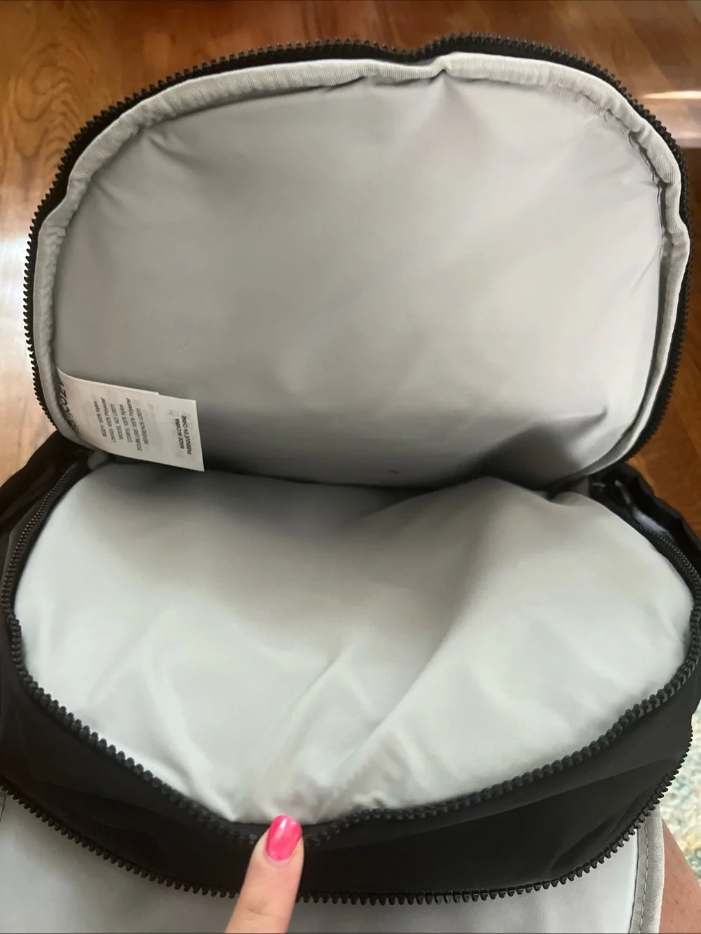Momcozy contains pairs
