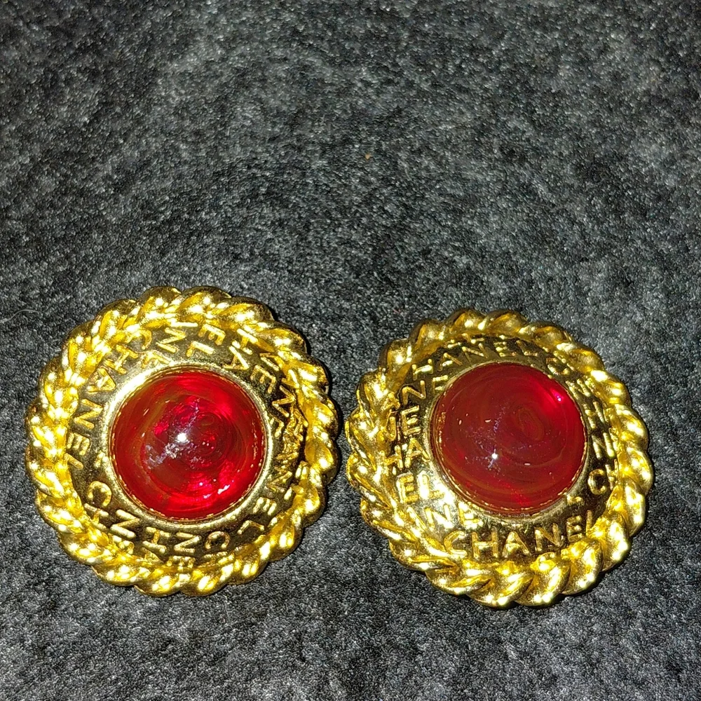 CHANEL stunning pair