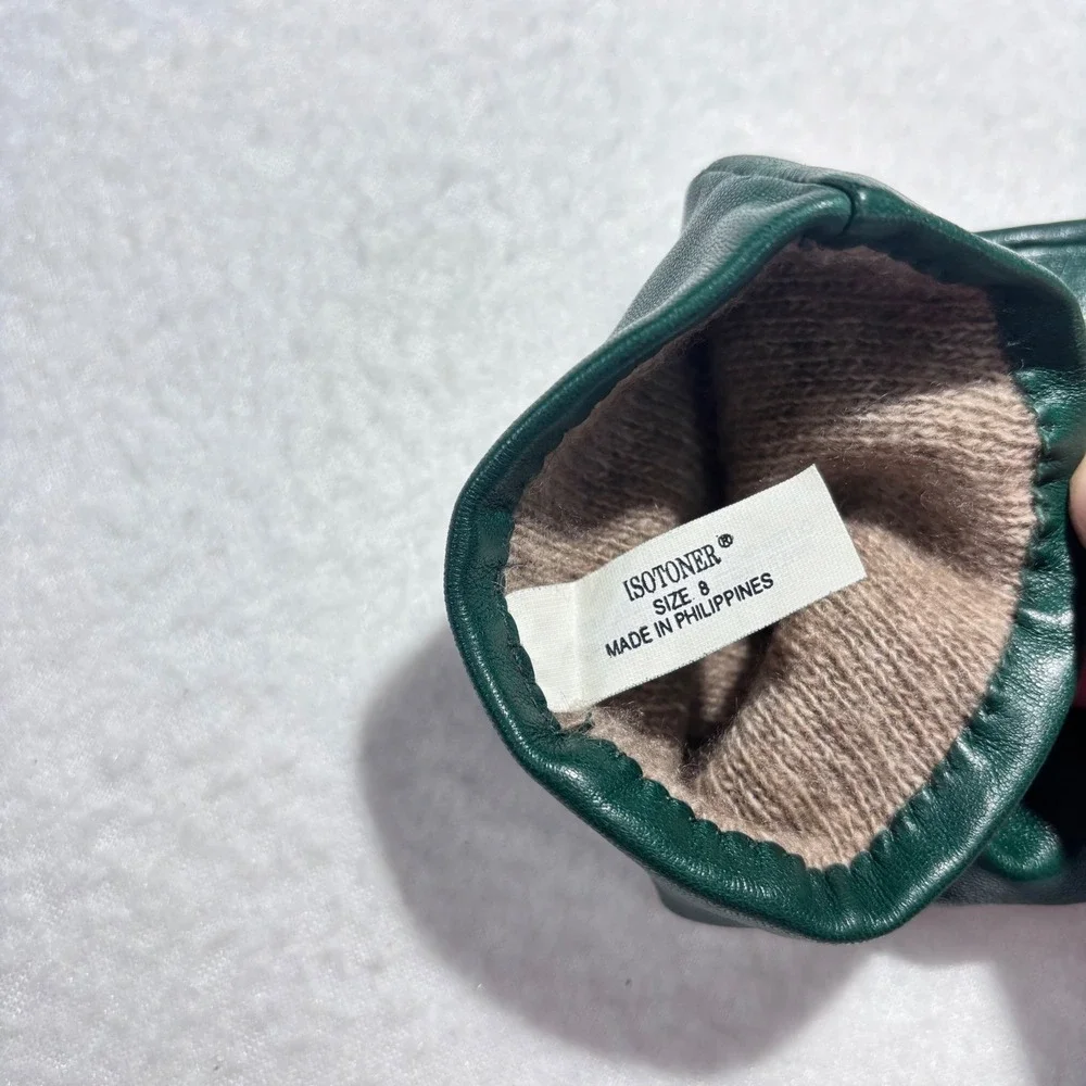 isotoner gloves green