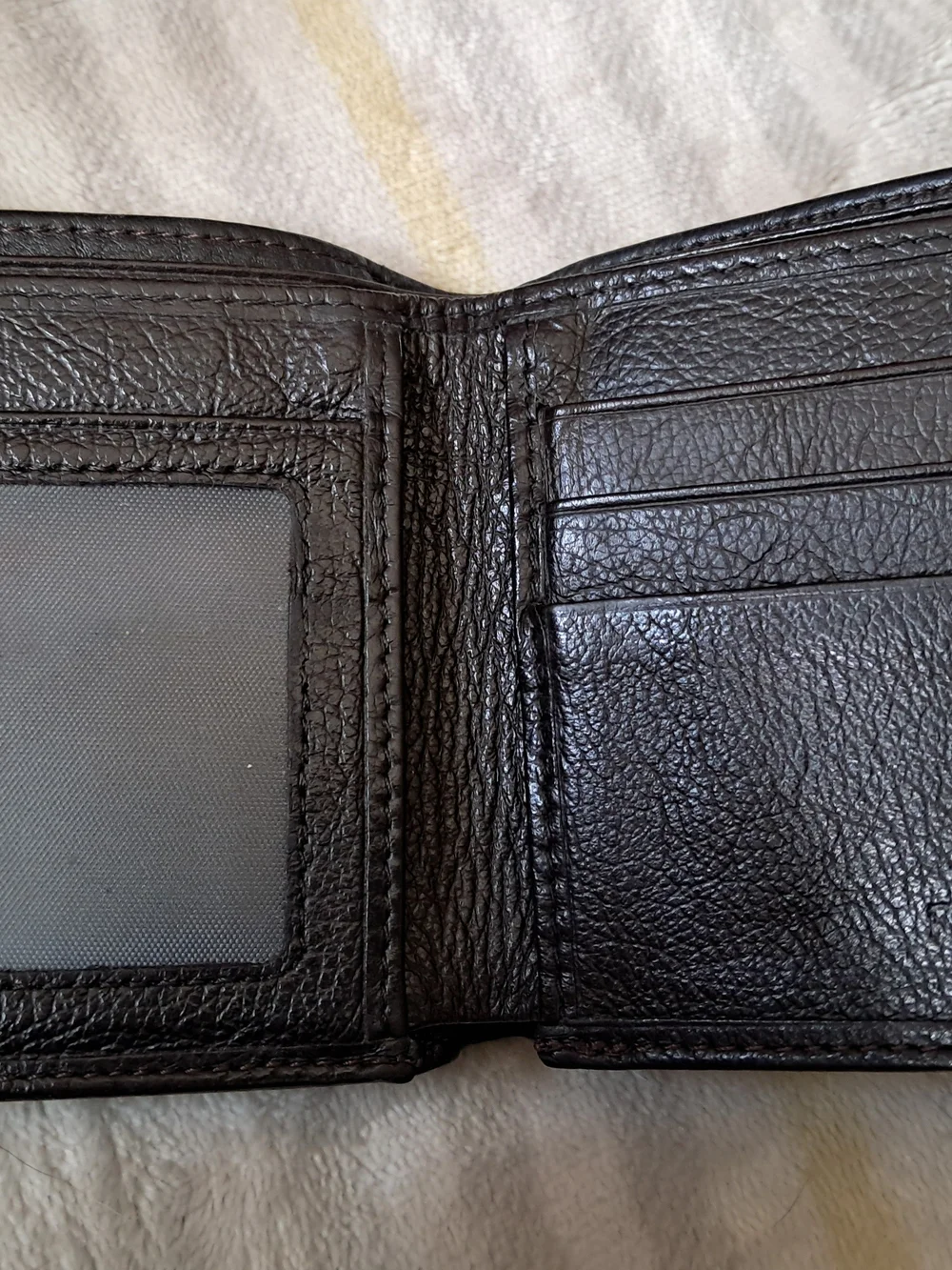 Fuerdanni black leather