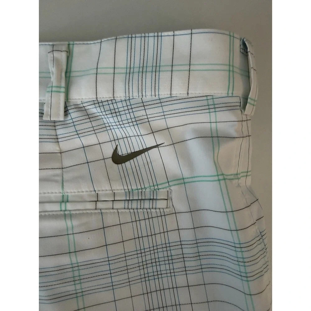 Nike excellent preowned
