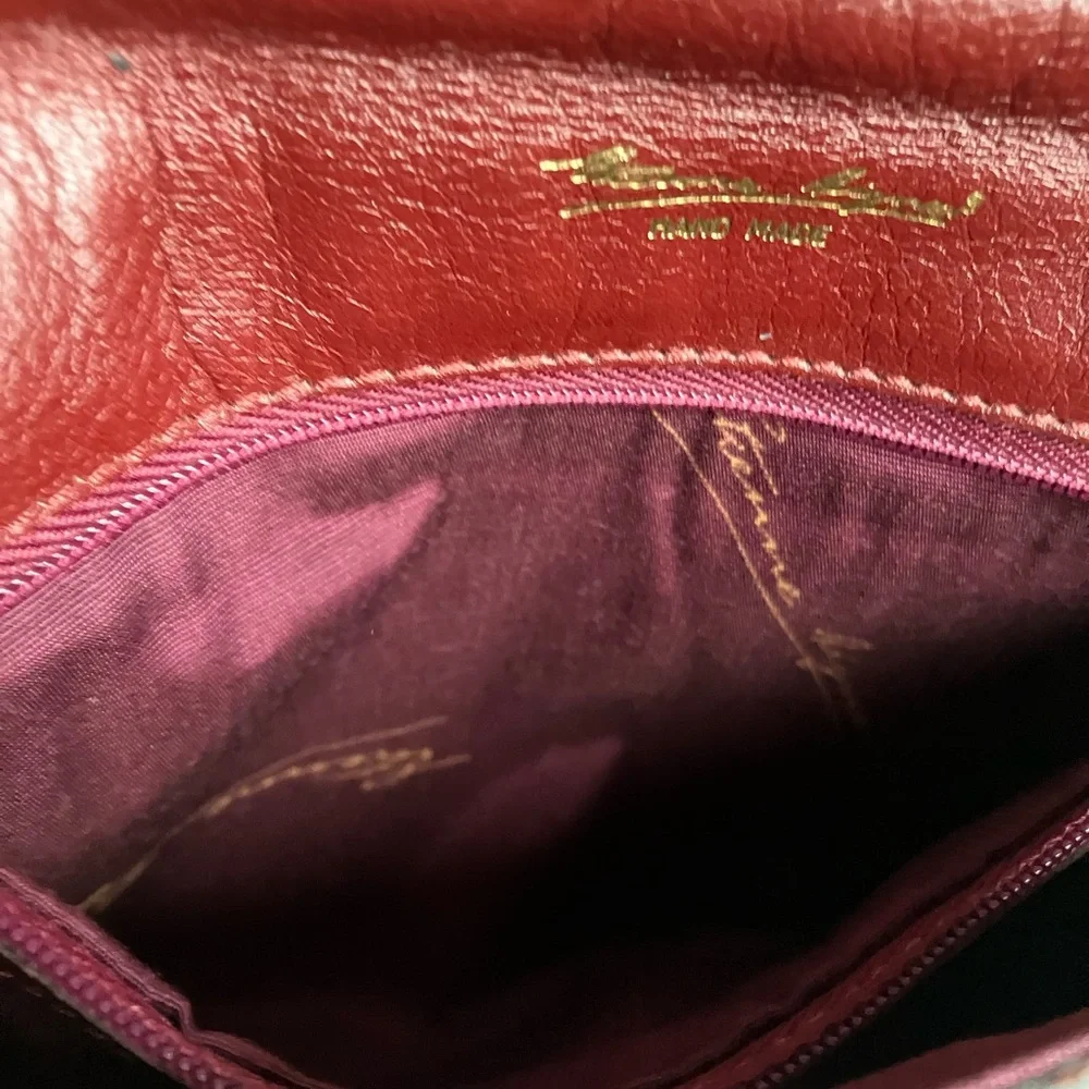 Etienne Aignet Classic Vintage Burgundy Leather Shoulder Bag