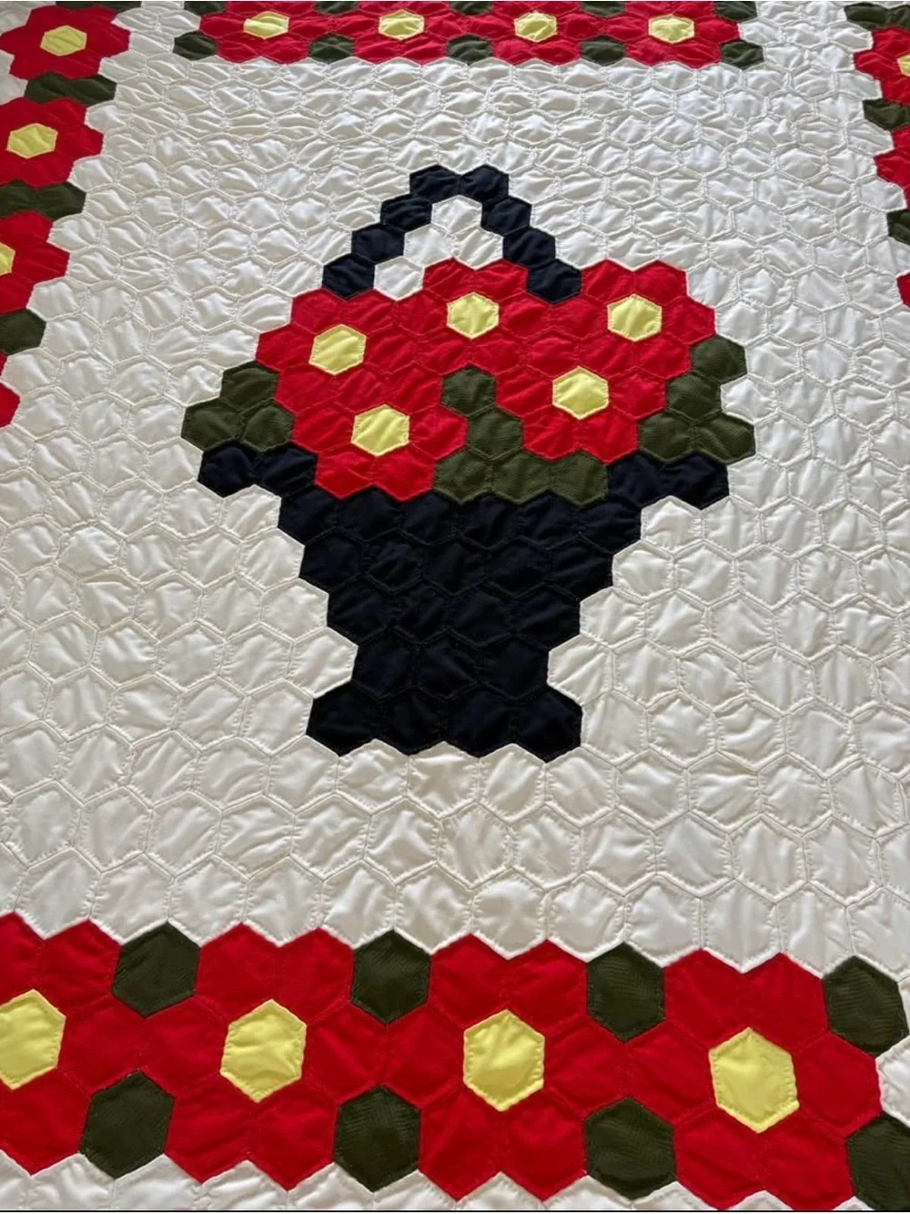 Handmade Vintage Floral Basket of Flowers Quilt - White, Red, Black