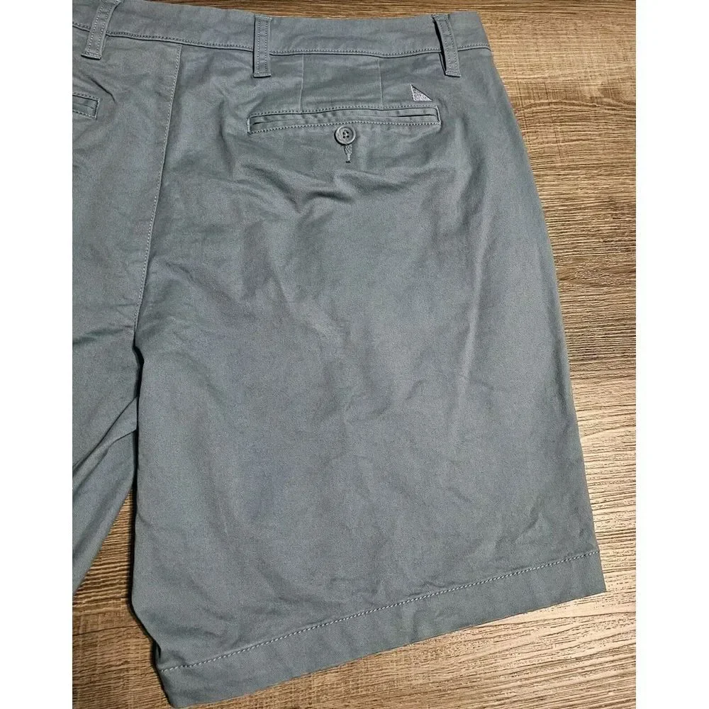 UNTUCKit look stylish