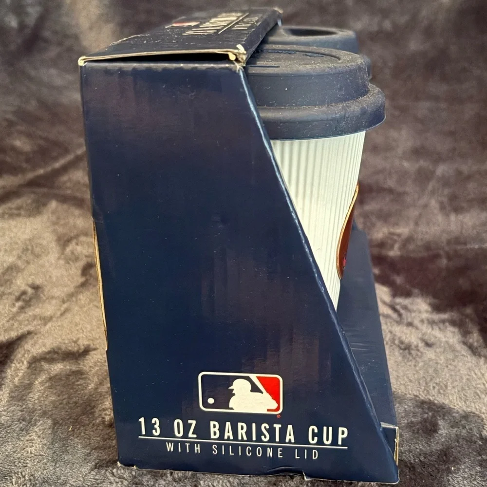 Atlanta Braves MLB 13 ounce barista cup with silicone lid NEW IN BOX