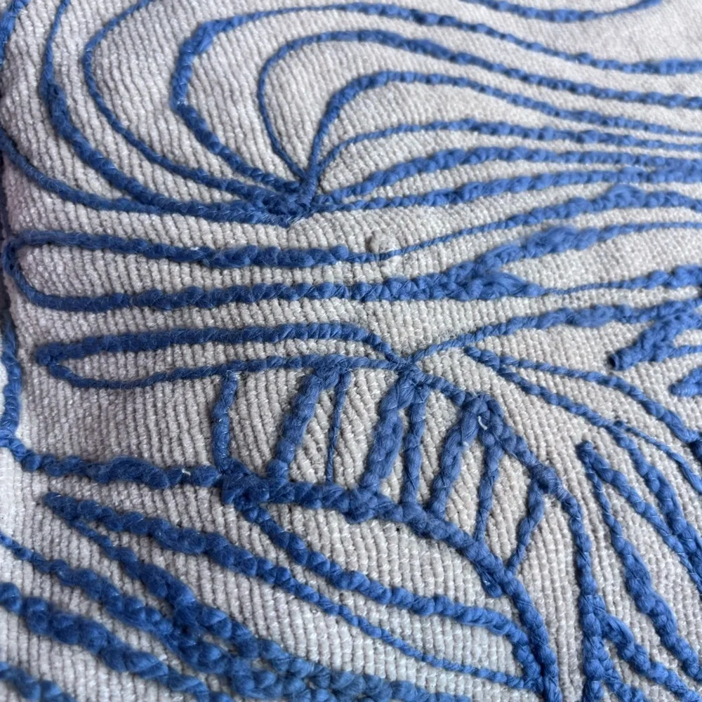 Bloomingville natural blue