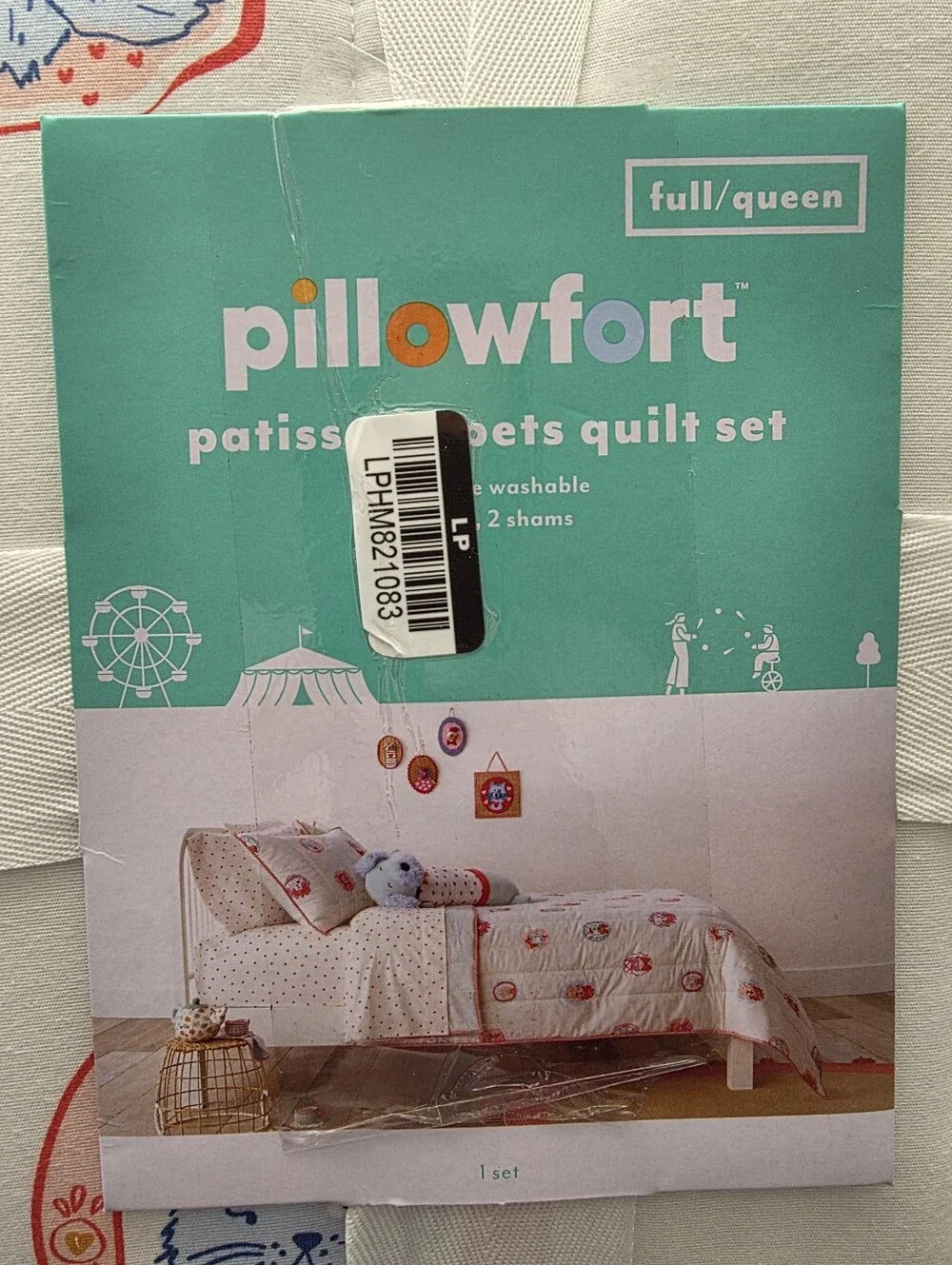 Pillowfort brand new