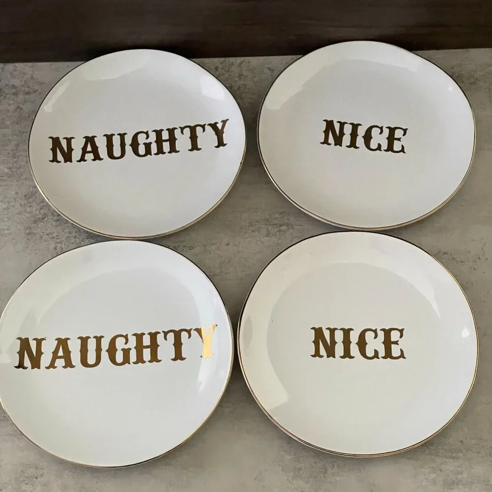 Pottery Barn NWOB Emily & Meritt Naughty Nice Four Dessert Salad Plates 6.5