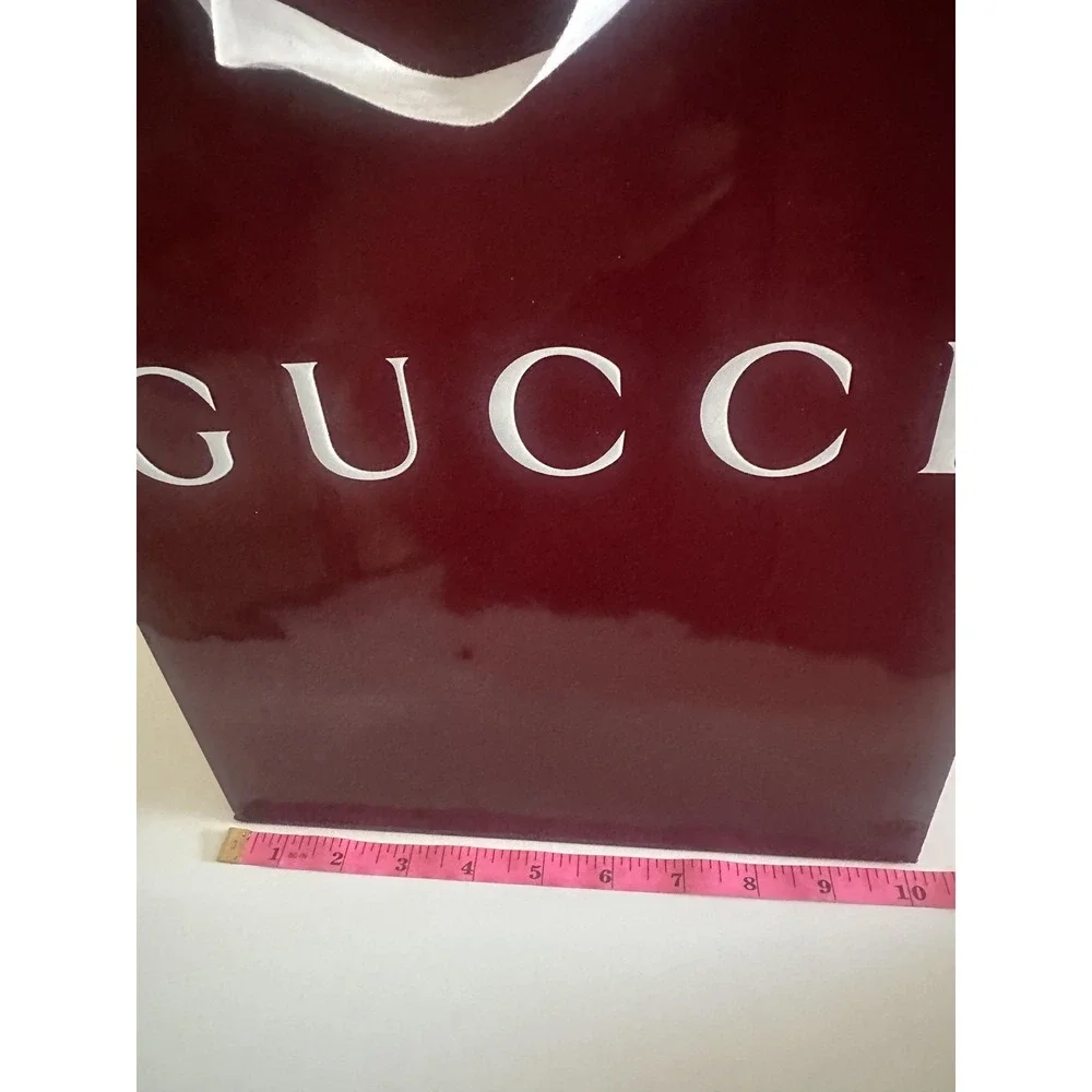 Gucci sleek gift 5x5