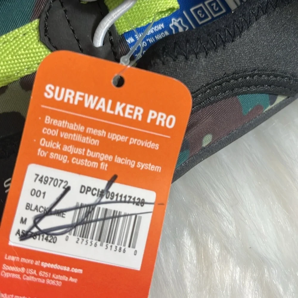 Speedo size medium