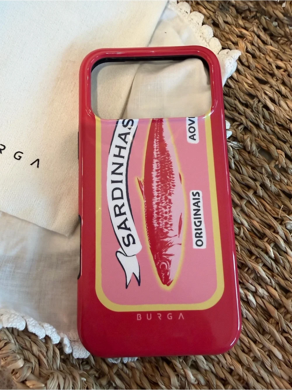 Burga 17 pro MAX Sardines Pink Fish Tin phone case - Brand New