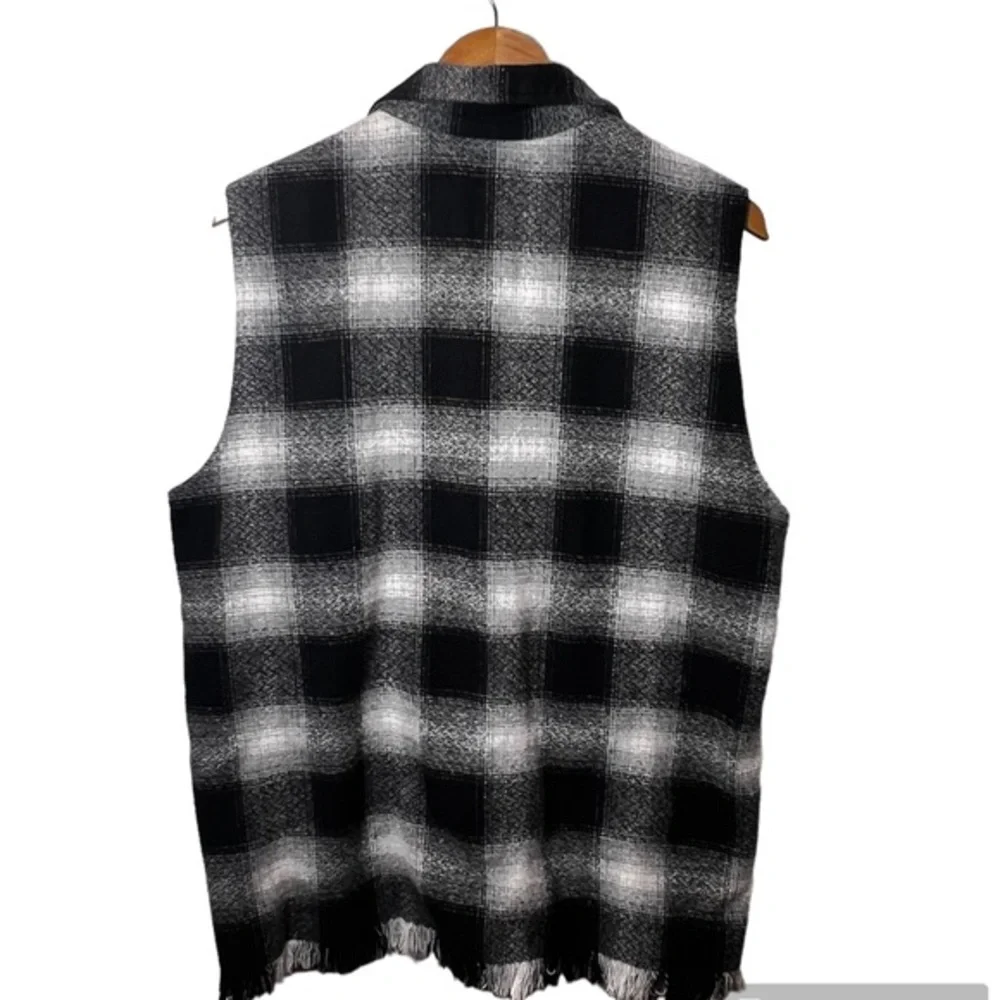 Vintage shoulder black