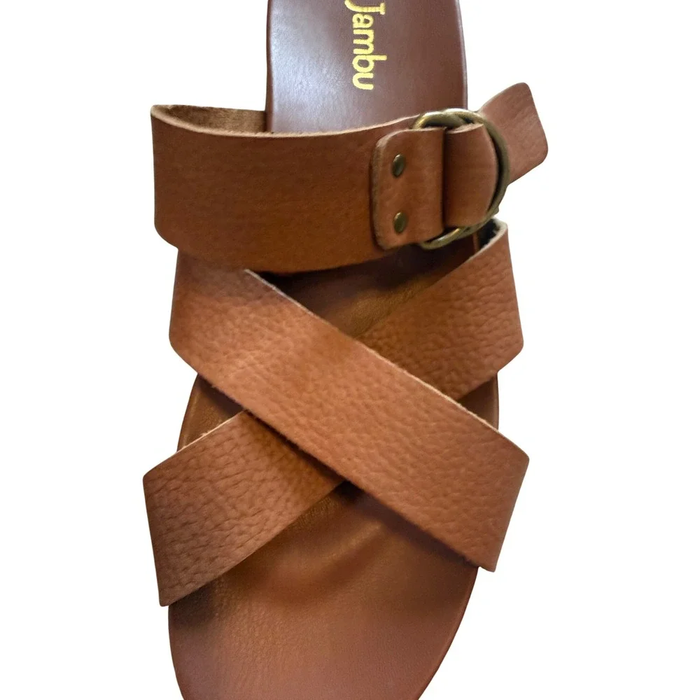 Jambu these brown