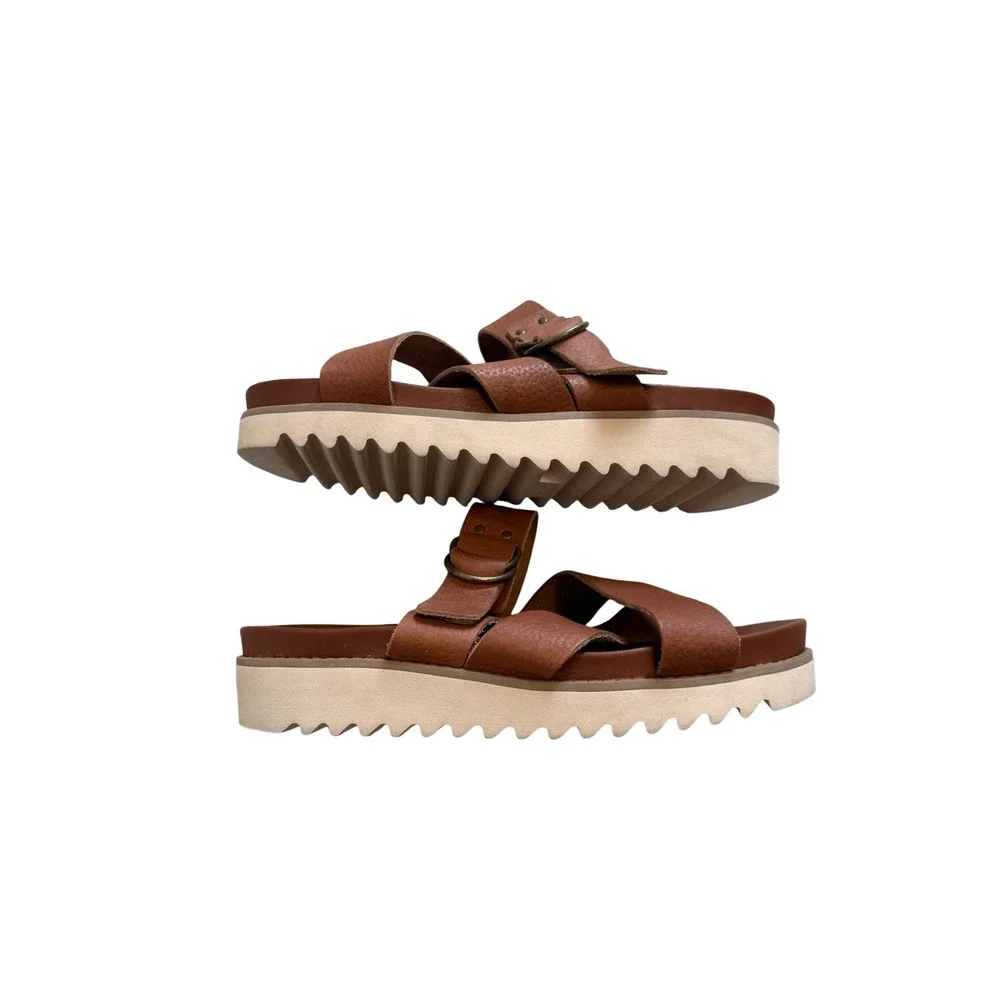 Jambu these brown