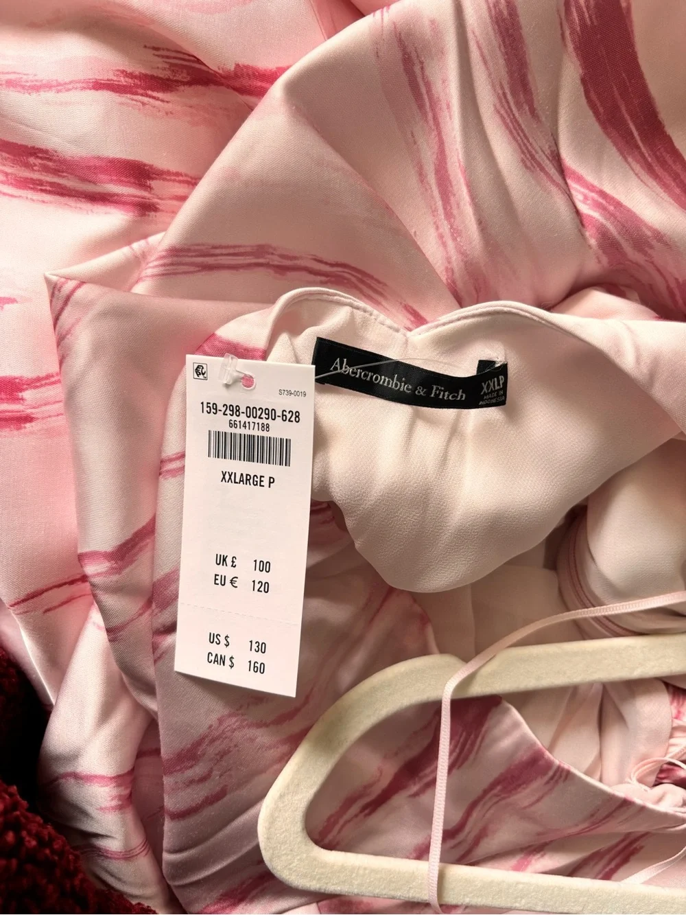 Abercrombie & Fitch soft pink