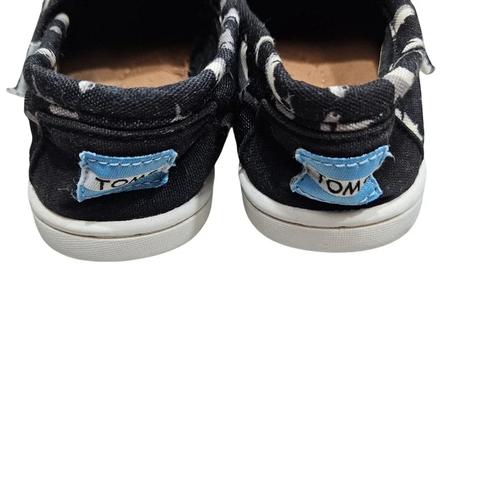 Toms durable lightweight