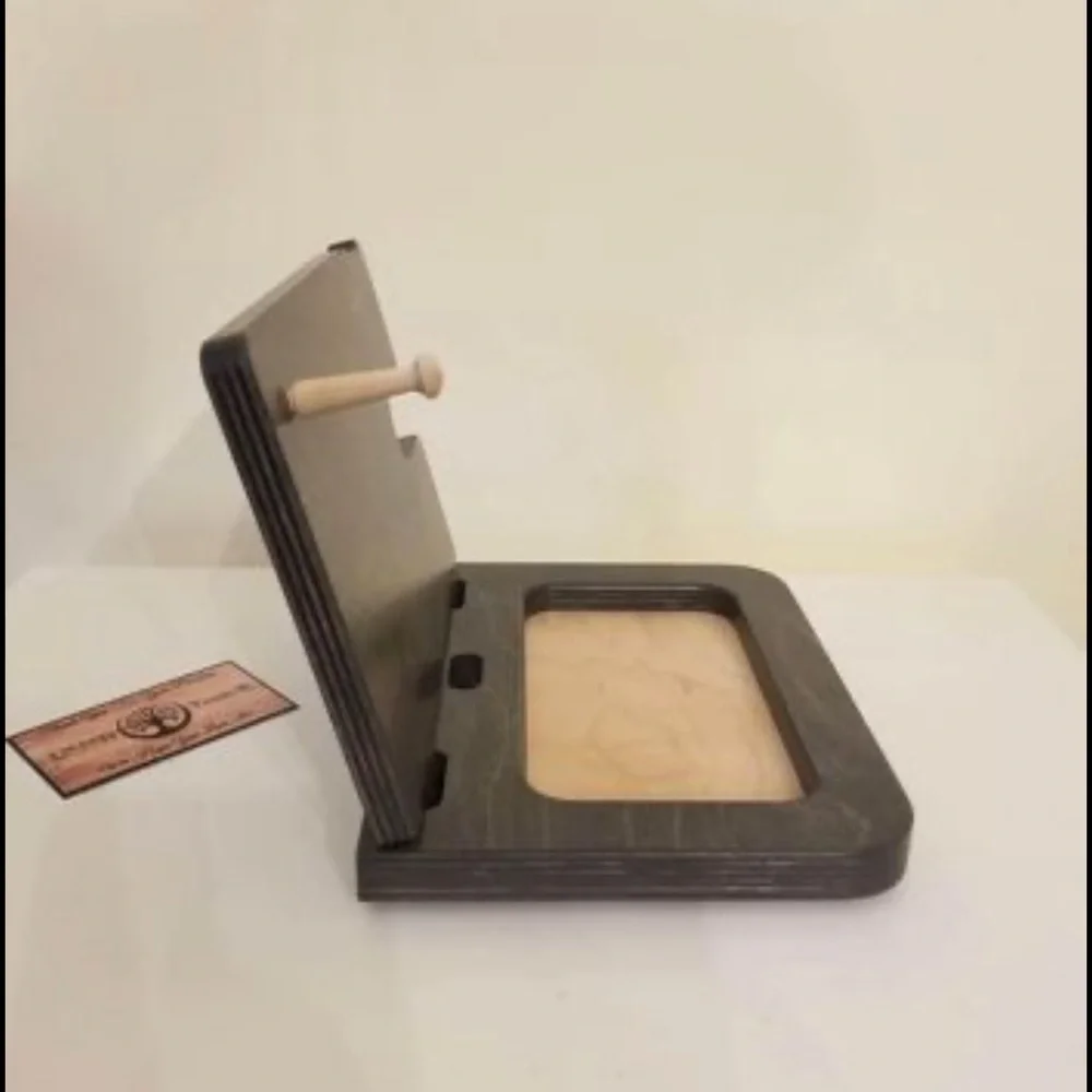 N/A wooden phone
