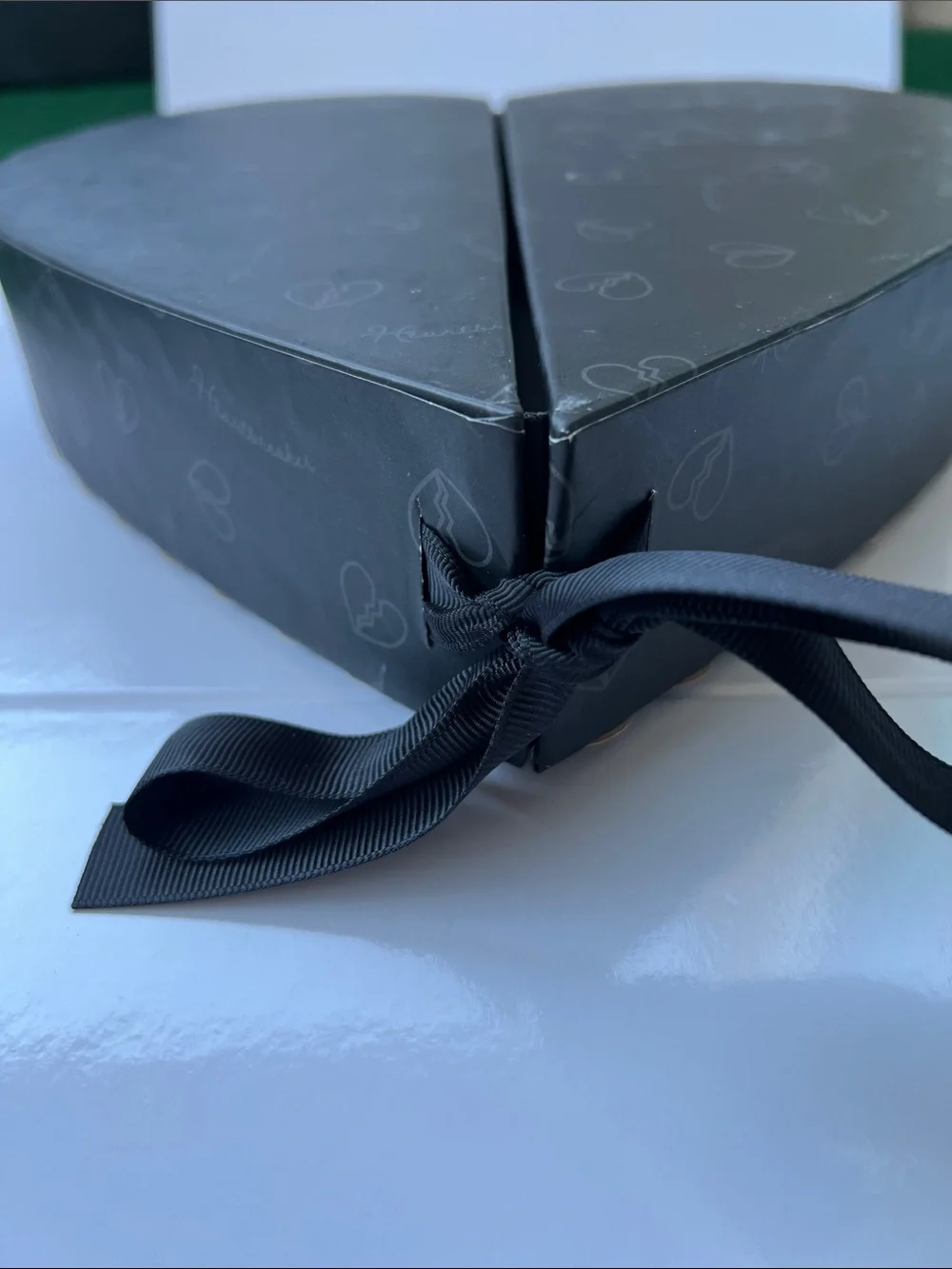 Voight elegant black