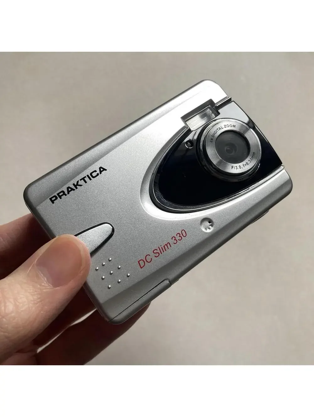 Praktica German Digital Camera DCSlim 330 3.1MP Silver Tested Y2K Vintage