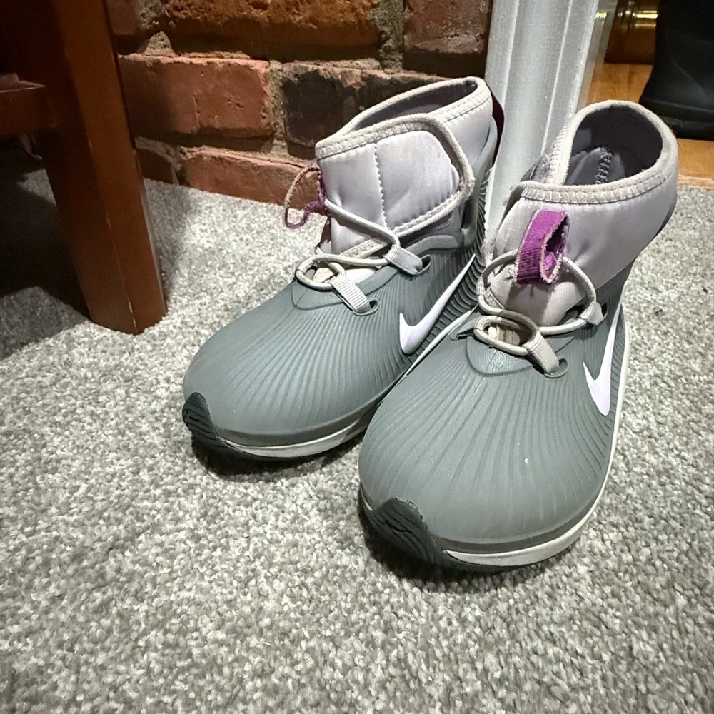 Nike size boots
