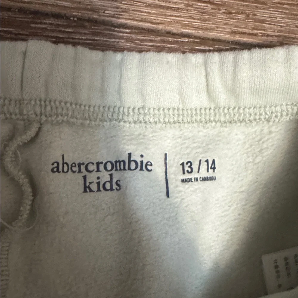 abercrombie kids size 13