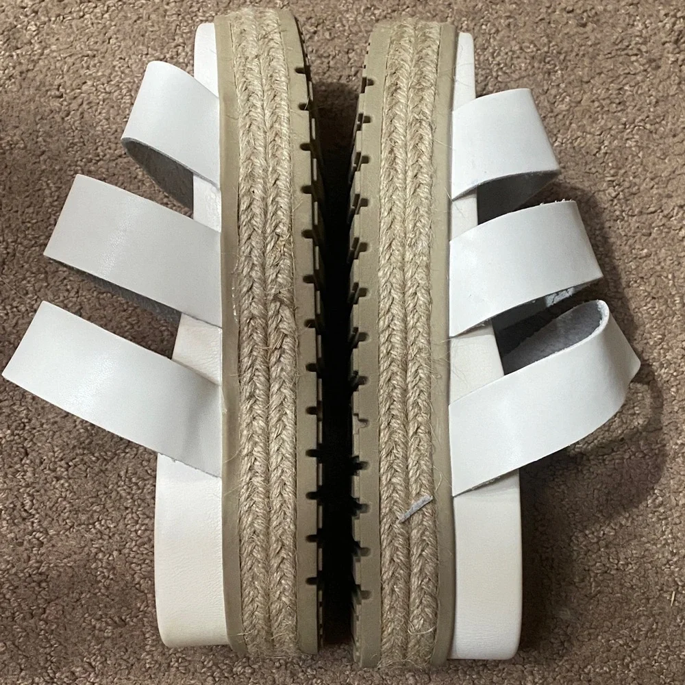 MIA stylish white