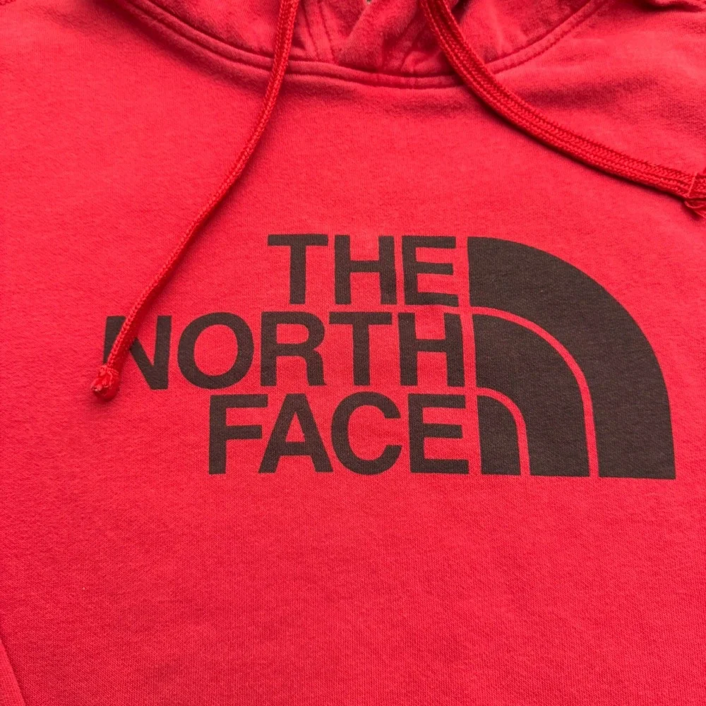 The North Face Mens Red Graphic Logo Pullover Hoodie Size Medium NF0A3NZA