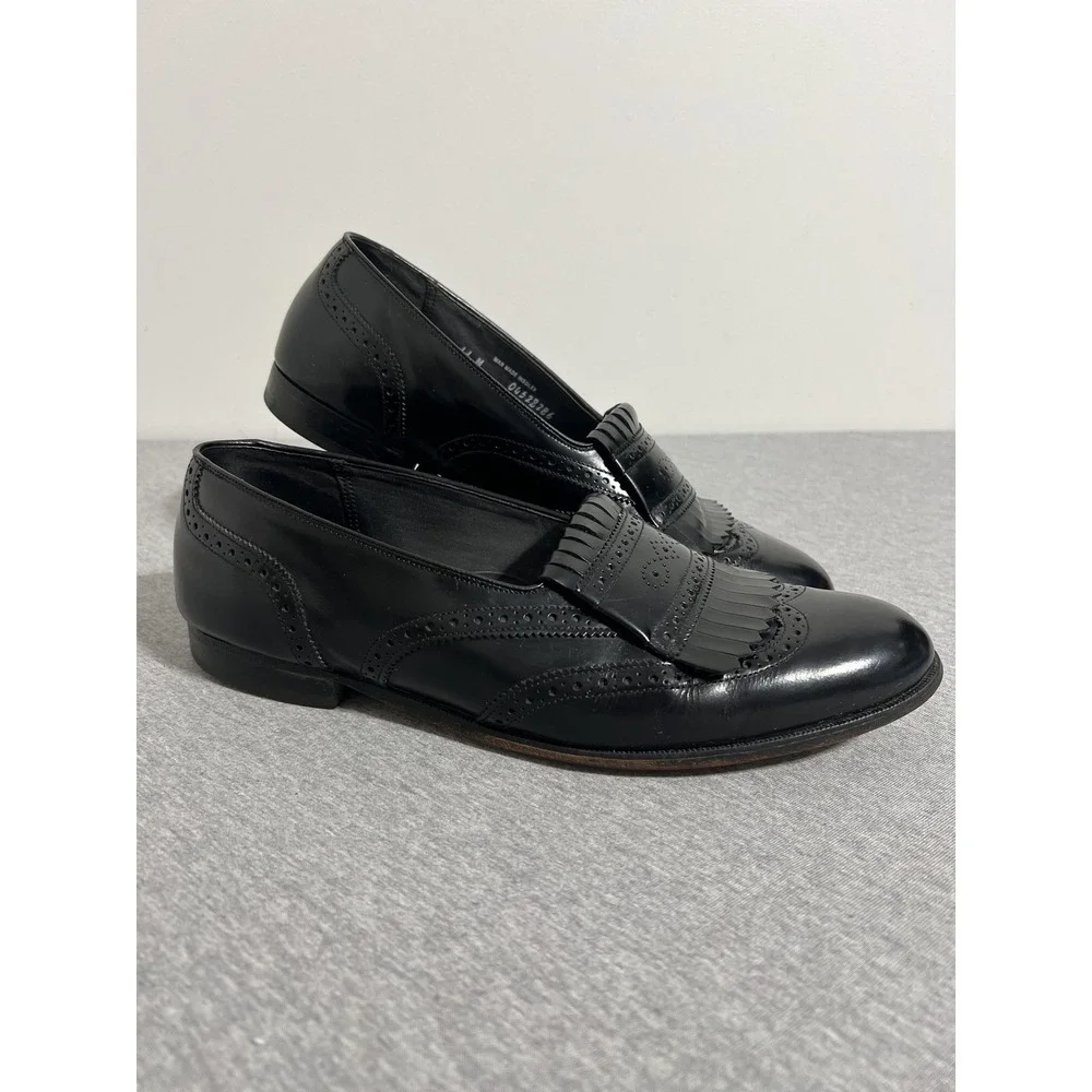 Bostonian Shoes Mens Size 11 Black Kiltie Fringe Loafers Brogue Made USA