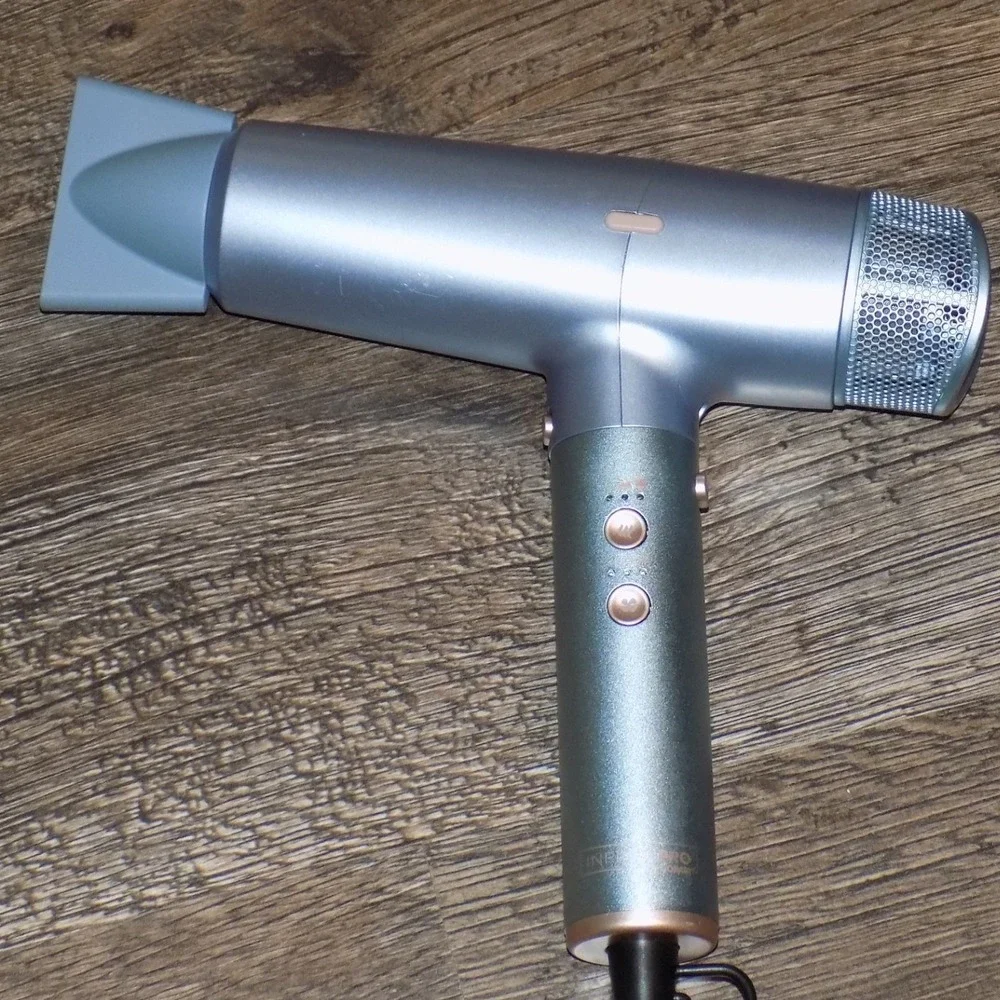 Conair InfinitiPro Digital Hair Dryer Unisex OS Blue Excellent Brushless Motor