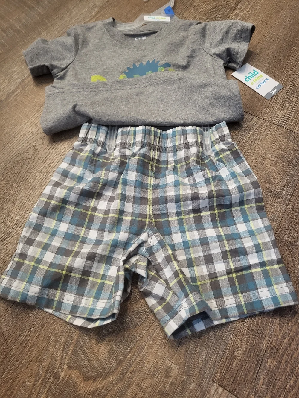 Carters 🦖 nwt
