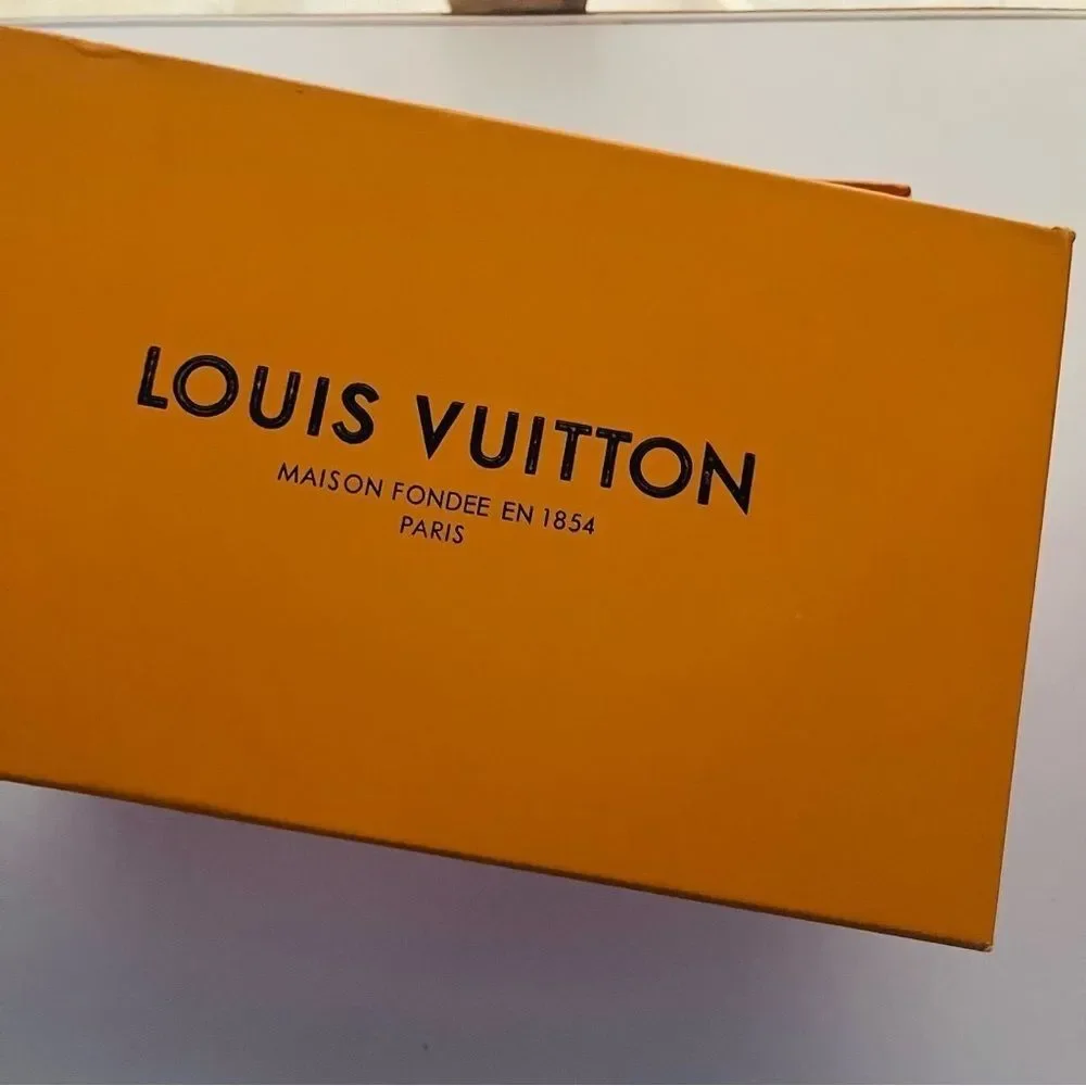 Louis Vuitton vuitton pre