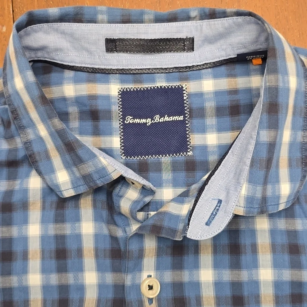 Tommy Bahama good small
