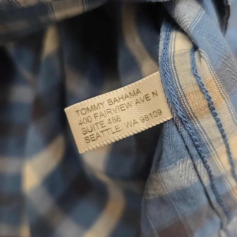 Tommy Bahama good small